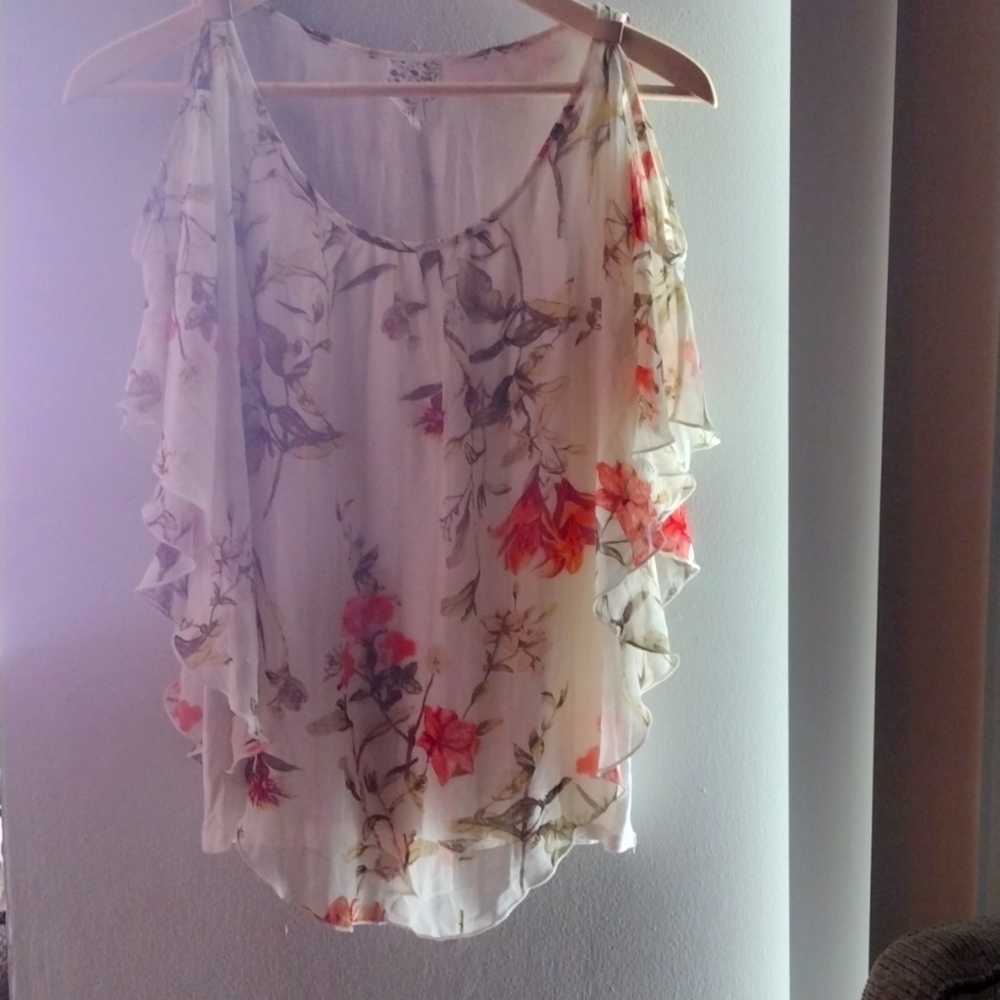 4 For $25 Womens blouse by Naif size L p2p 18 1/2